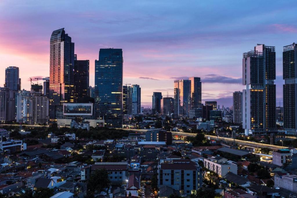 Oyo 3894 Karunia Muslim Syariah Hotel Jakarta Buitenkant foto