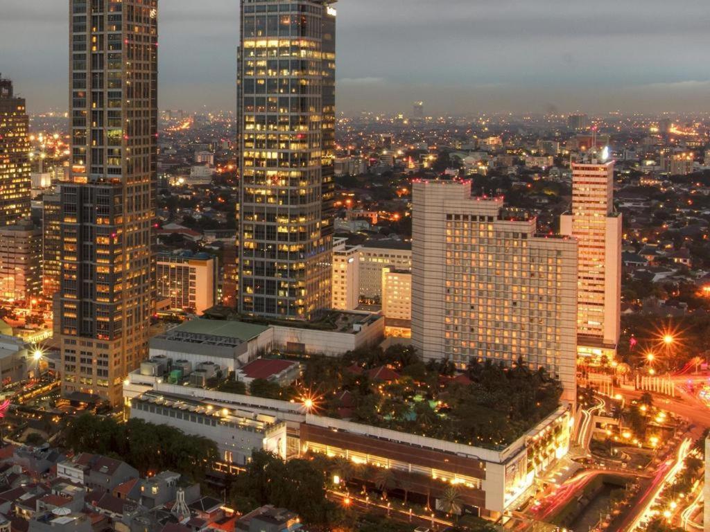 Oyo 3894 Karunia Muslim Syariah Hotel Jakarta Buitenkant foto